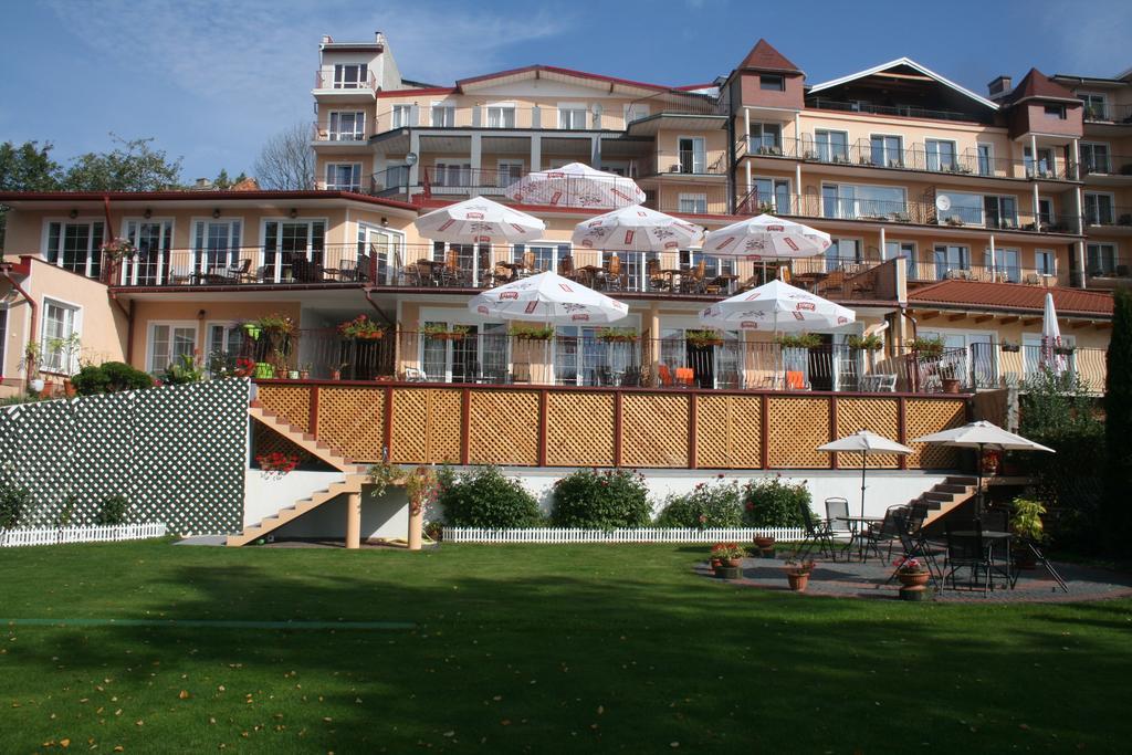 Hotel Eva Mrągowo Exterior foto